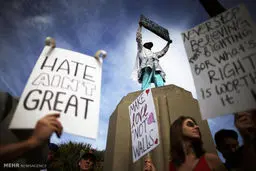 چهارمین روز تظاهرات ضد ترامپ در آمریکا‎/تصاویر