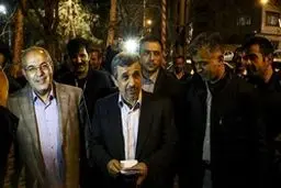 آموزش ساخت ماسک ضد کرونا توسط محمود احمدی نژاد! + فیلم