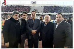 حضور مداح معروف در دربی دیروز