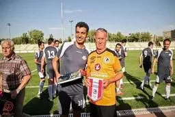 فردوسی پور و همکارانش در مسابقه رسانه ورزش ایران و اتریش به یاد میلاد و حسین/تصاویر