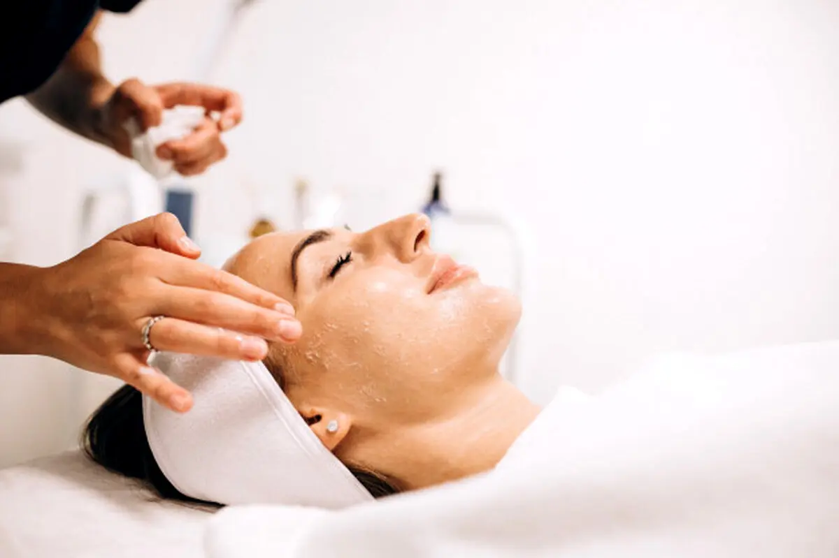 پاکسازی و جوانسازی پوست - صفر تا صد روش های مختلف