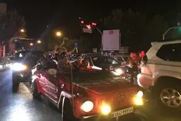 شادی خیابانی مردم تهران بعد از بازی تساوی برابر پرتغال/عکس