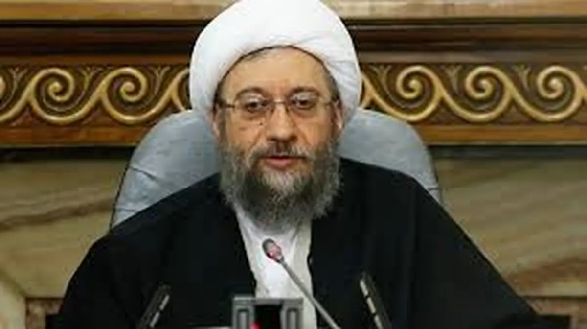 آملی لاریجانی: دلیل علل هجمه‌های اخیر علیه دستگاه قضایی برخورد با مفاسد اقتصادی است /خرید کالای ایرانی در واقع کمک به خودمان است /قوه قضاییه فارغ از جهت گیریهای سیاسی افراد و گروه ها، حسب قانون با مجرمان برخورد کرد