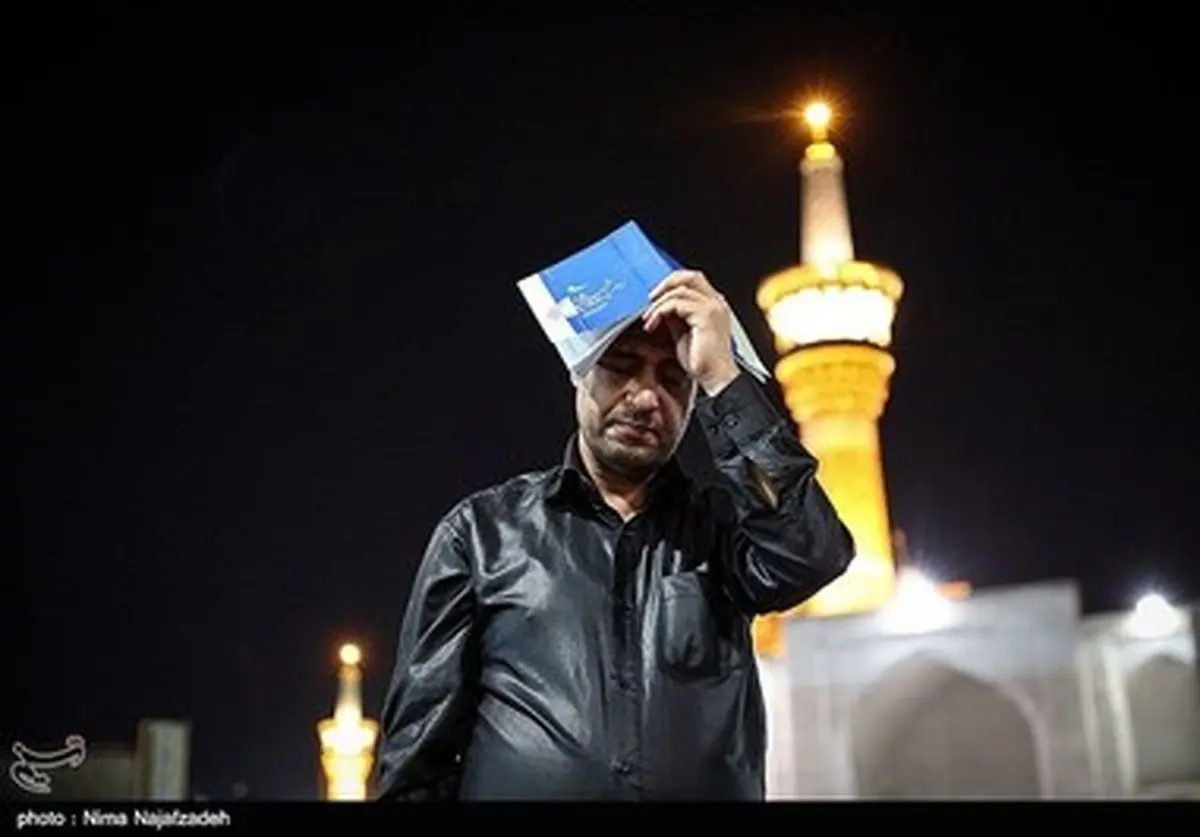 مراسم احیای شب بیست و سوم رمضان در مشهد/ تصاویر