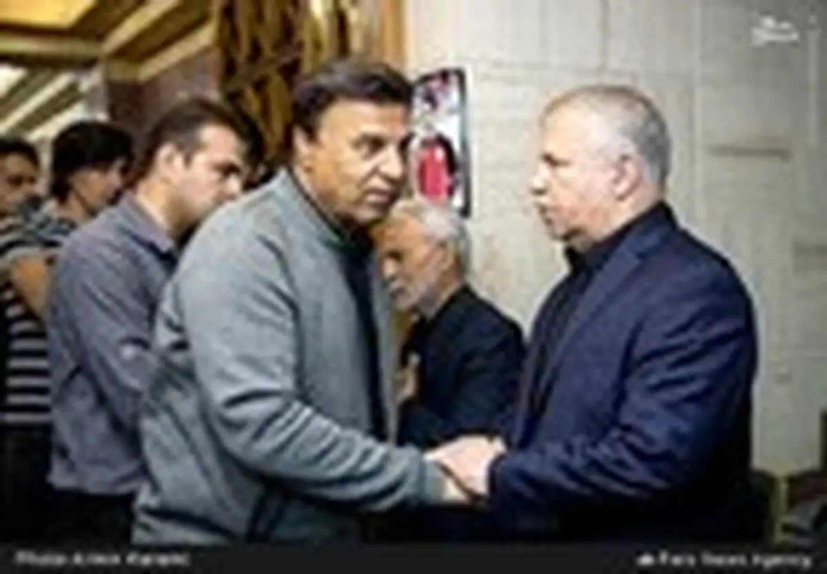 چهره‌های ورزشی در مجلس ختم اولادی/ تصاویر