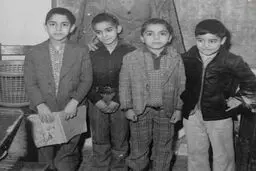 مهران مدیری در کودکی
