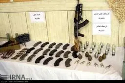 تجهیزات کشف شده از تروریست های شرق کشور/تصاویر