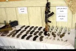 تجهیزات کشف شده از تروریست های شرق کشور/تصاویر