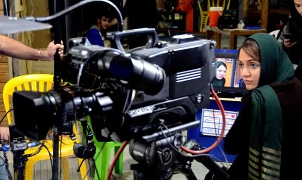 تازه‌ترین عکس‌های محمدرضا گلزار و مهناز افشار در «عشق تعطیل نیست»