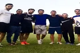 فریدون زندی و نکونام در کنار دوستان/ عکس