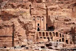 تصاویری از شهر سنگی یکی از عجایب هفتگانه