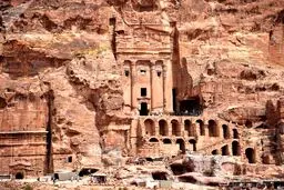 تصاویری از شهر سنگی یکی از عجایب هفتگانه