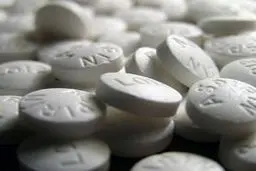 افراد سالم از مصرف آسپرین خودداری کنند