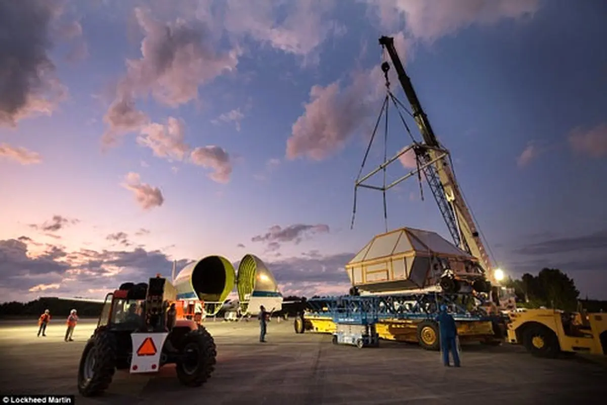 تصاویر کپسولی که قرار است انسان را به مریخ ببرد