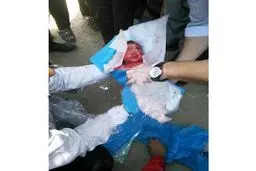 پیدا شدن  یک نوزاد زنده در کنار یک رودخانه‌ +عکس