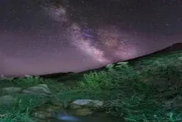 تصویری دیدنی از کهکشان راه شیری بر فراز"کوه گل"