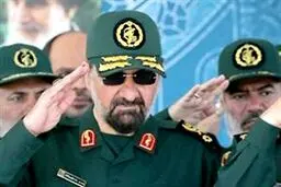 محسن رضایی نظامی است یا سیاسی ؟