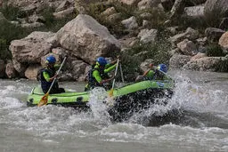 تصاویر/ مسابقات انتخابی تیم ملی رفتینگ آب‌های خروشان