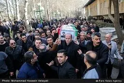 تشییع پیکر مرحوم رفوگر پیشکسوت کشتی/ تصاویر
