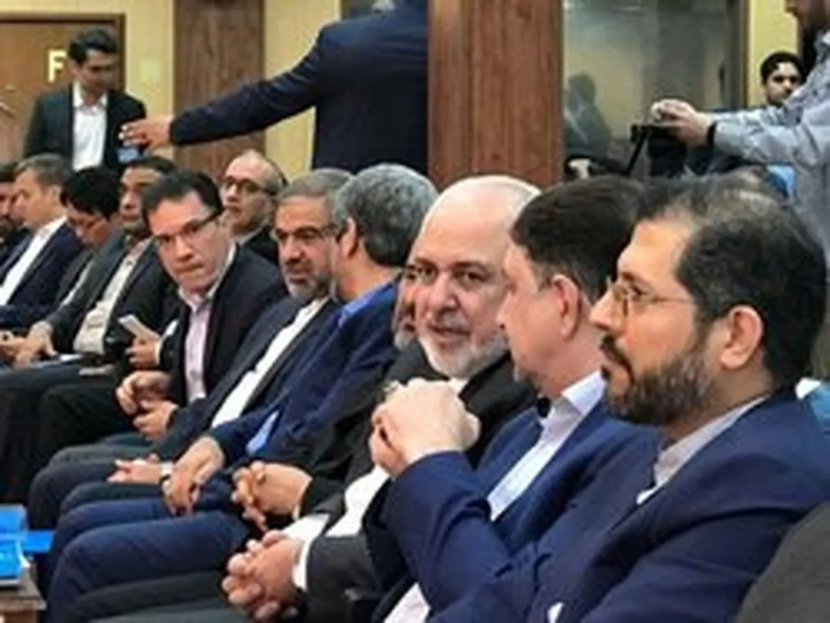 حضور ناگهانی ظریف در دانشگاه علامه طباطبایی + عکس