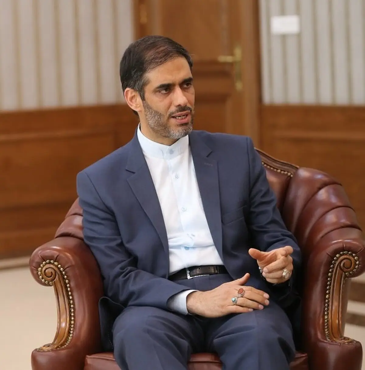 فرمانده قرارگاه اقتصادی سپاه راهی پاستور می شود؟ / «محمد»، گزینه ای برای جانشینی روحانی