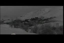 فیلم تکان دهنده از قتل عام مردم ایران توسط انگلیس