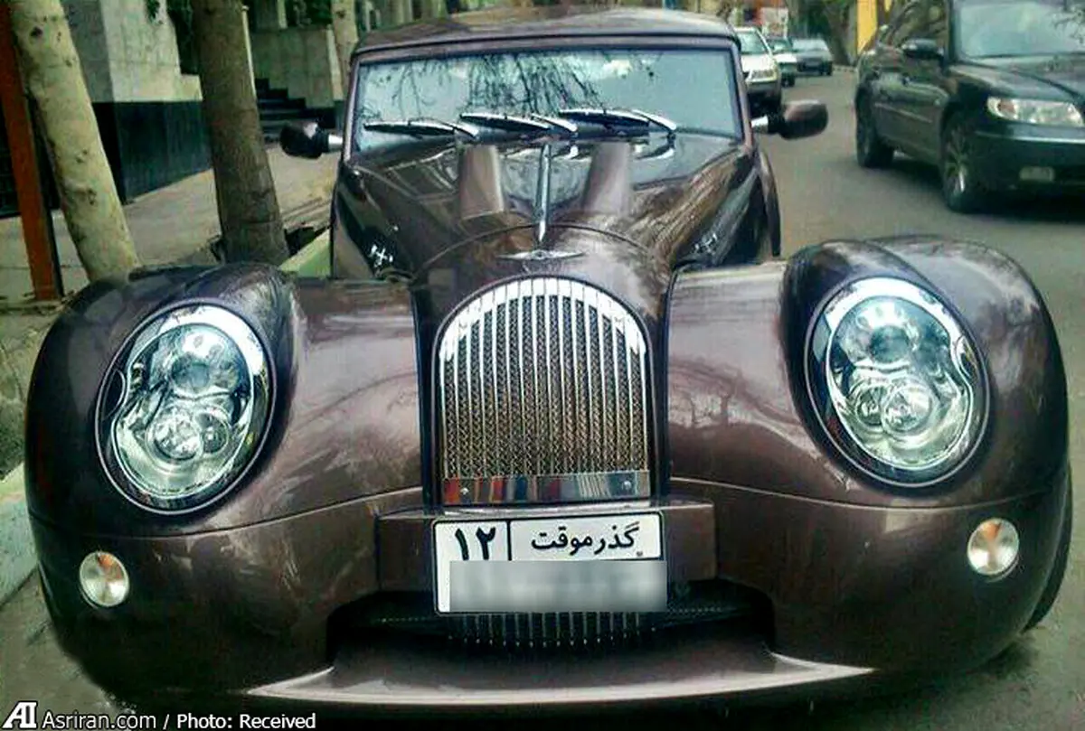 دور دور خودروی لوکس در خیابان‌های تهران/ عکس