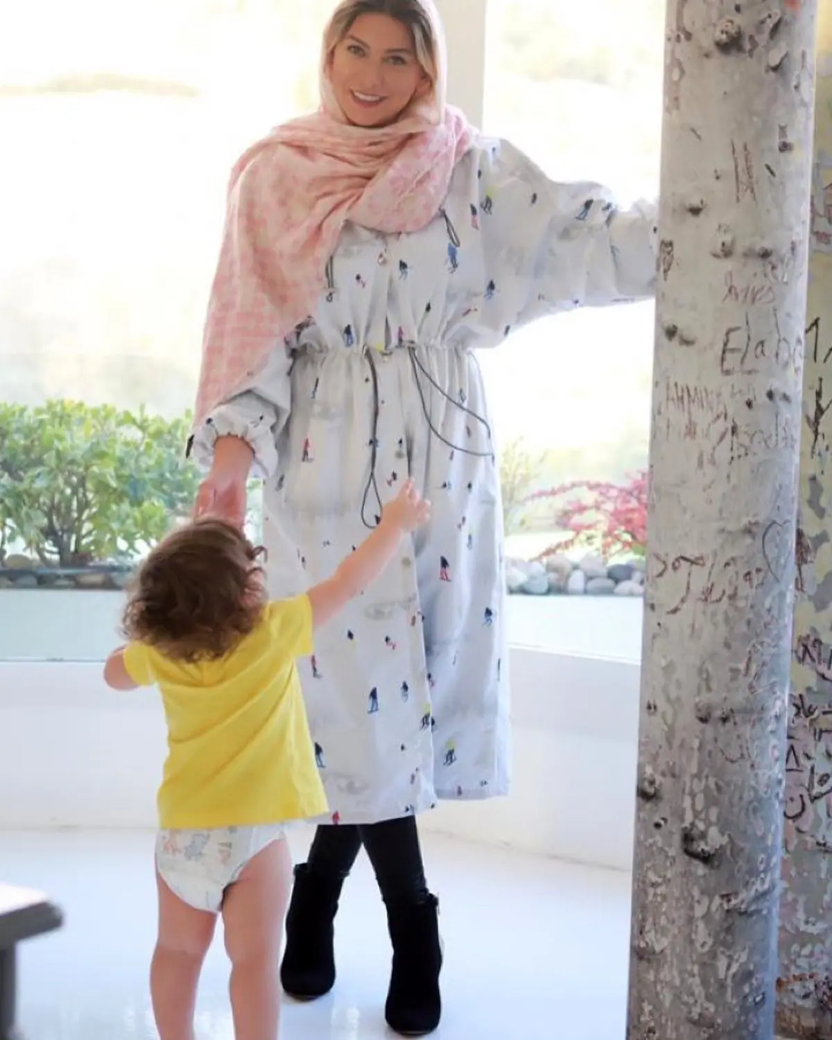 مادر و دختری فریبا نادری + عکس