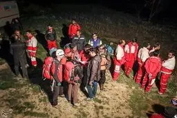 تلاش شبانه امدادگران در محل سقوط جت شخصی ترکیه/تصاویر