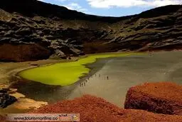 تالابی زیبا در اسپانیا / عکس