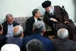 تصویری دیدنی از گفت‌وگوی خصوصی رهبری با جهانگیری