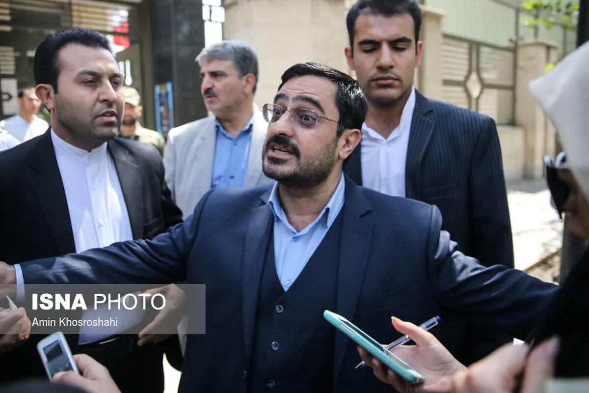 واکنش جالب سعید مرتضوی در جمع خبرنگاران/عکس