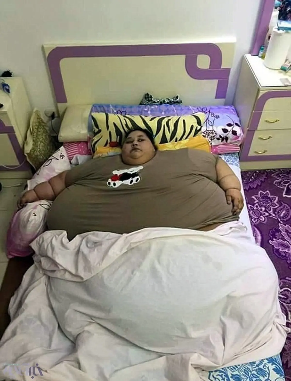 چاق‌ترین زن جهان با ۵۰۰ کیلو وزن/عکس