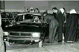 فروش پیکان به اعراب/عکس