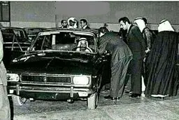 فروش پیکان به اعراب/عکس