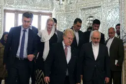 خانم نماینده حجابش را تغییر داد/تصاویر