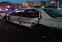 تصادف میکسر حامل بتن با ۱۶ خودرو در خیابان استاد حسن‌بنا +عکس