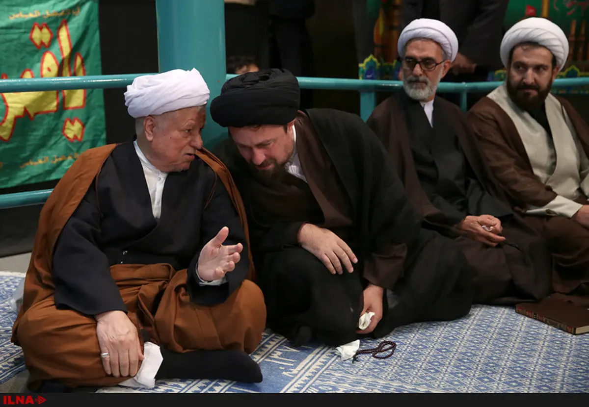 صحبت‌های درگوشی هاشمی و سید حسن خمینی/عکس