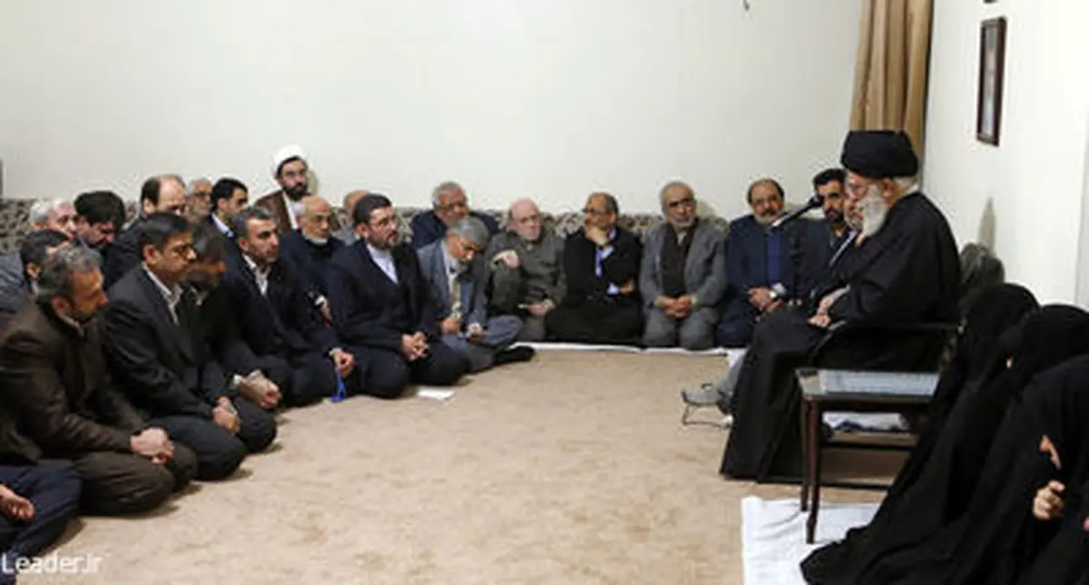 دیدار خانواده مرحوم عسگراولادی با رهبر انقلاب/ تصاویر