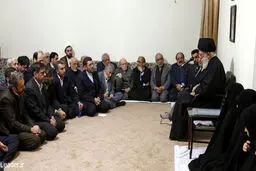 دیدار خانواده مرحوم عسگراولادی با رهبر انقلاب/ تصاویر