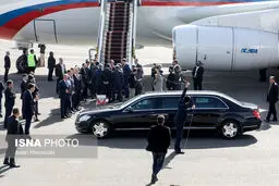 ماشین لاکچری پوتین در تهران/عکس