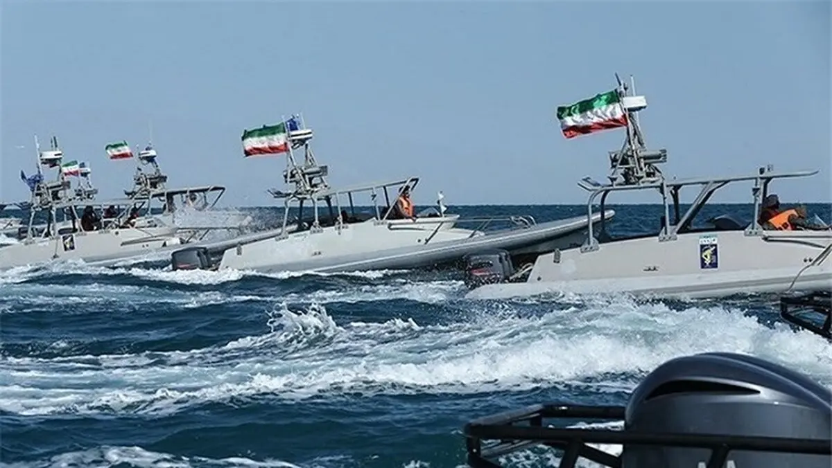 وحشت امریکایی ها از شناورهای سپاه در خلیج فارس! + فیلم
