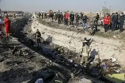 مقصران سقوط هواپیمای اوکراینی استعفا دهند و مجازات شوند