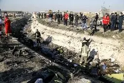 مقصران سقوط هواپیمای اوکراینی استعفا دهند و مجازات شوند