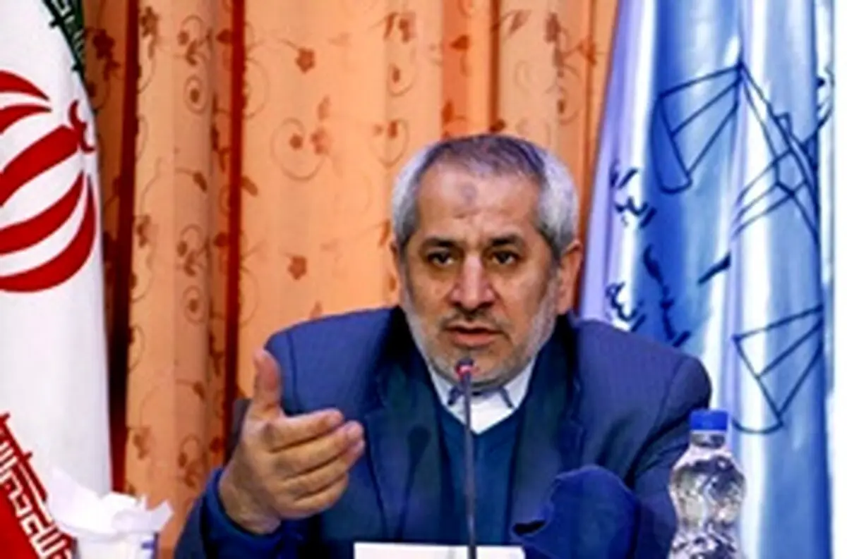 واکنش دادستان تهران به نامه احمدی‌نژاد درباره بقایی: طوری نوشته انگار در زندان هارون الرشید یا گوانتانامو بوده است! /حق تعقیب قضایی برای دادستانی تهران محفوظ است/عمل کسی که از فساد حمایت می کند ظلم است