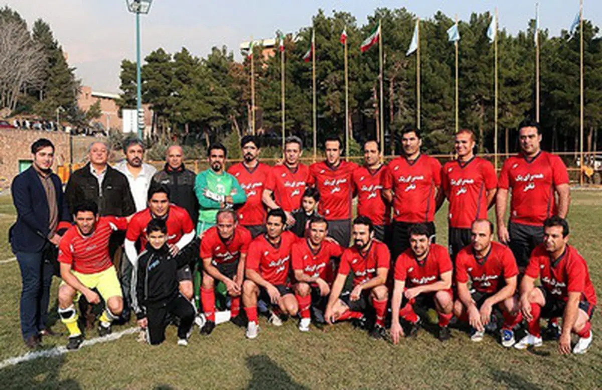 دیدارخیریه یاران کریمی و فردوسی‌پور با حضور پروین، هدایتی و بانوان/ تصاویر