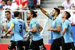 اروگوئه با غلبه بر تیم میزبان صدرنشین شد/ پیروزی عربستان مقابل مصر در آخرین ثانیه‌ها