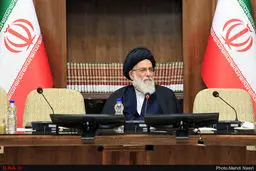 تصاویری از حضور آیت‌الله هاشمی شاهرودی، احمدی نژاد ، ناطق نوری، قالیباف و عارف در جلسه مجمع تشخیص