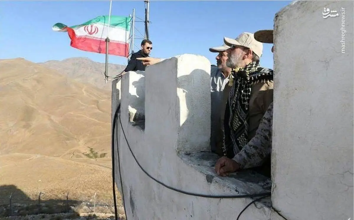 لاریجانی بر برجک دیده‌بانی در نقطه صفر مرزی/عکس