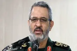 لحظه ورود پیکر شهید غیب پرور به شیراز + عکس